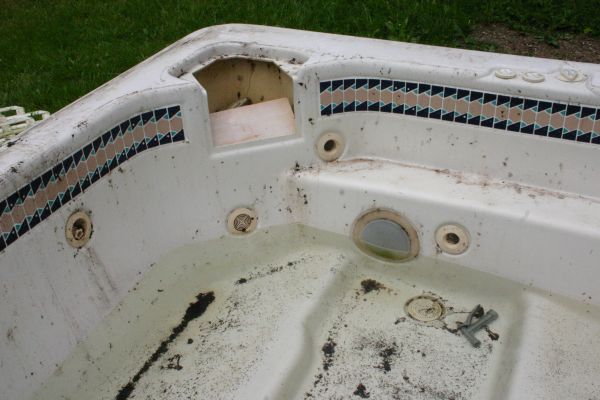 Hot Tub Removal in Charleston
