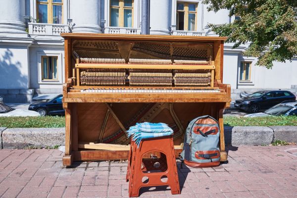 Piano Removal Service in Charleston