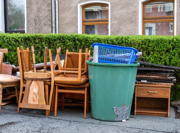 Chair Disposal Service in Charleston